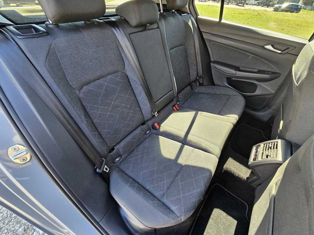 volkswagen-golf-2023-gasolina-999cc