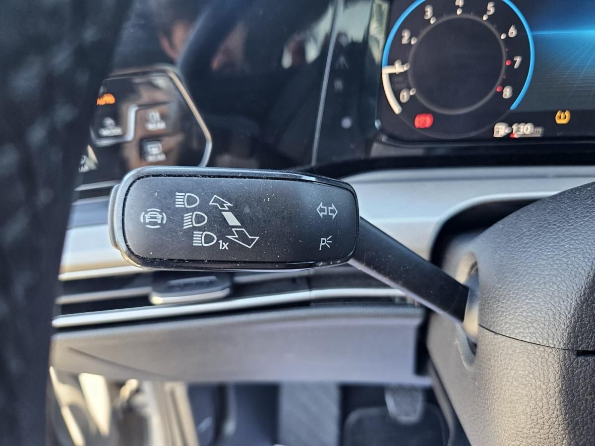 volkswagen-golf-2023-gasolina-999cc