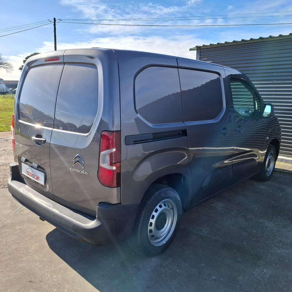citroen-berlingo-2021-diesel-1499cc