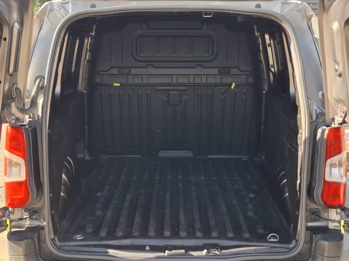 citroen-berlingo-2021-diesel-1499cc