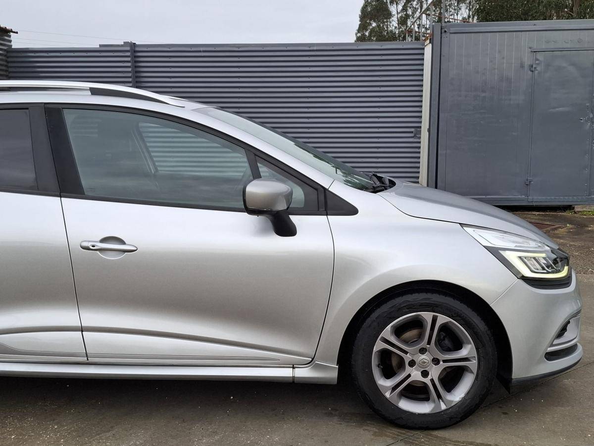 renault-clio-sport-tourer-2017-gasolina-898cc