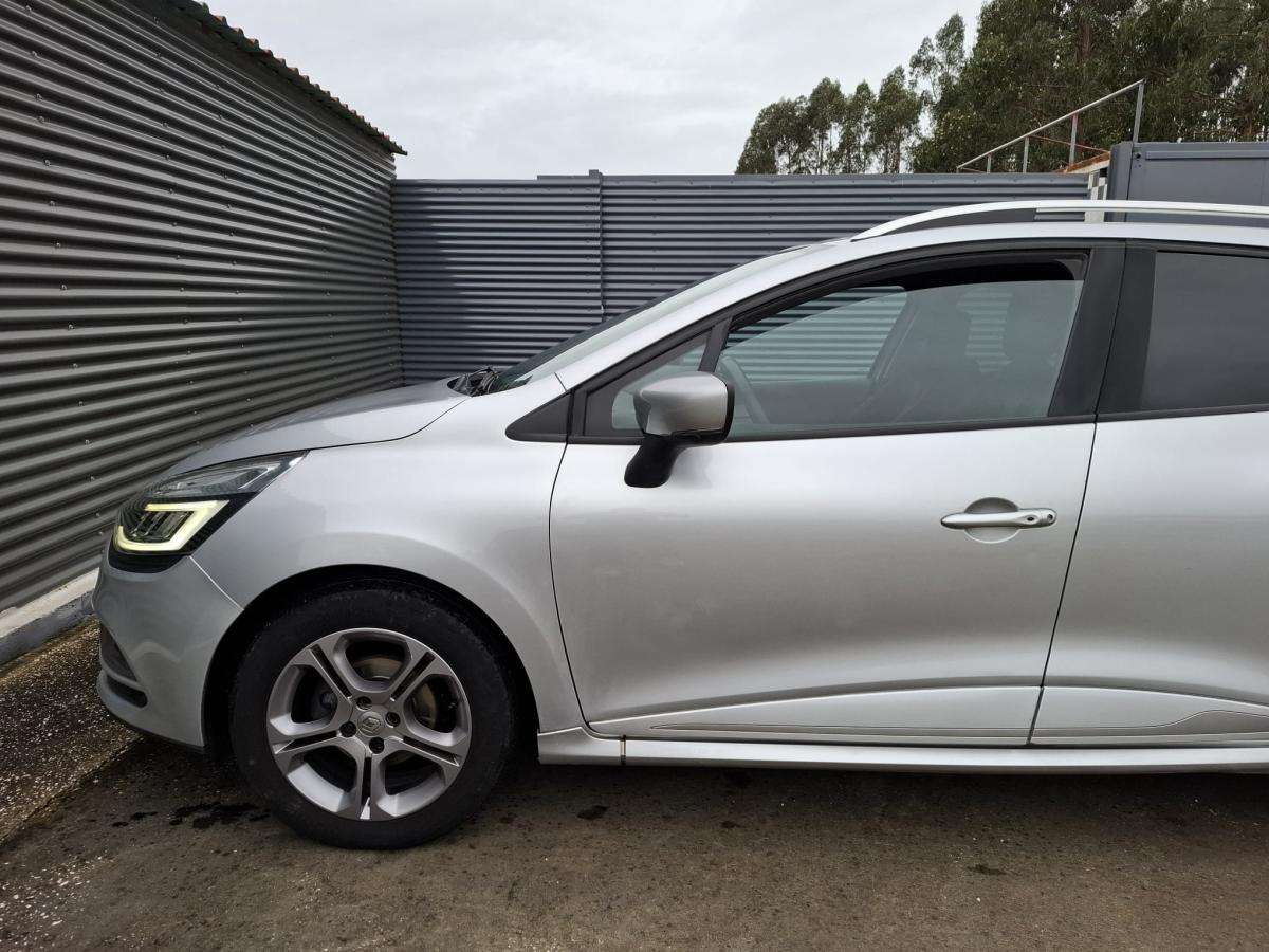 renault-clio-sport-tourer-2017-gasolina-898cc