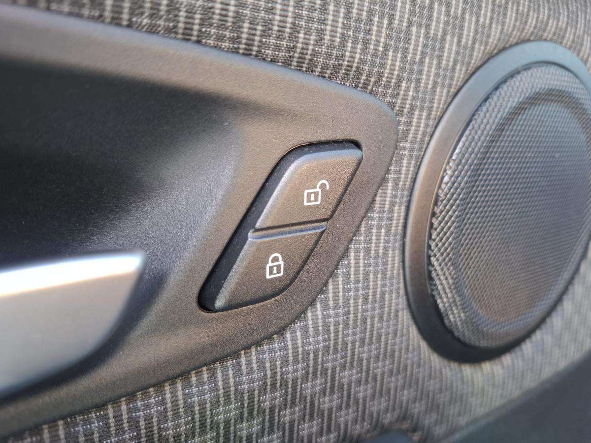 bmw-serie-2-2021-diesel-1496cc