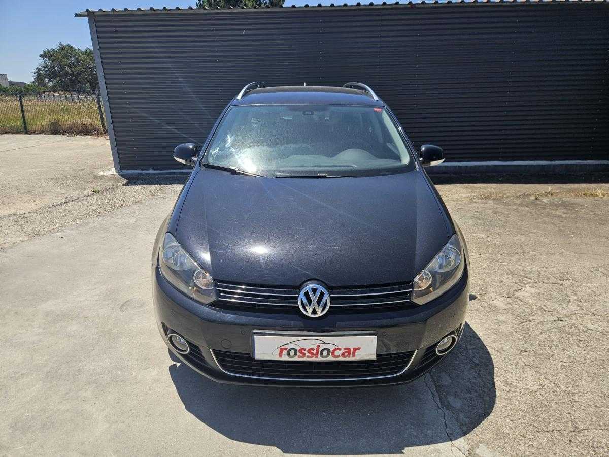 volkswagen-golf-variant-2011-diesel-1598cc