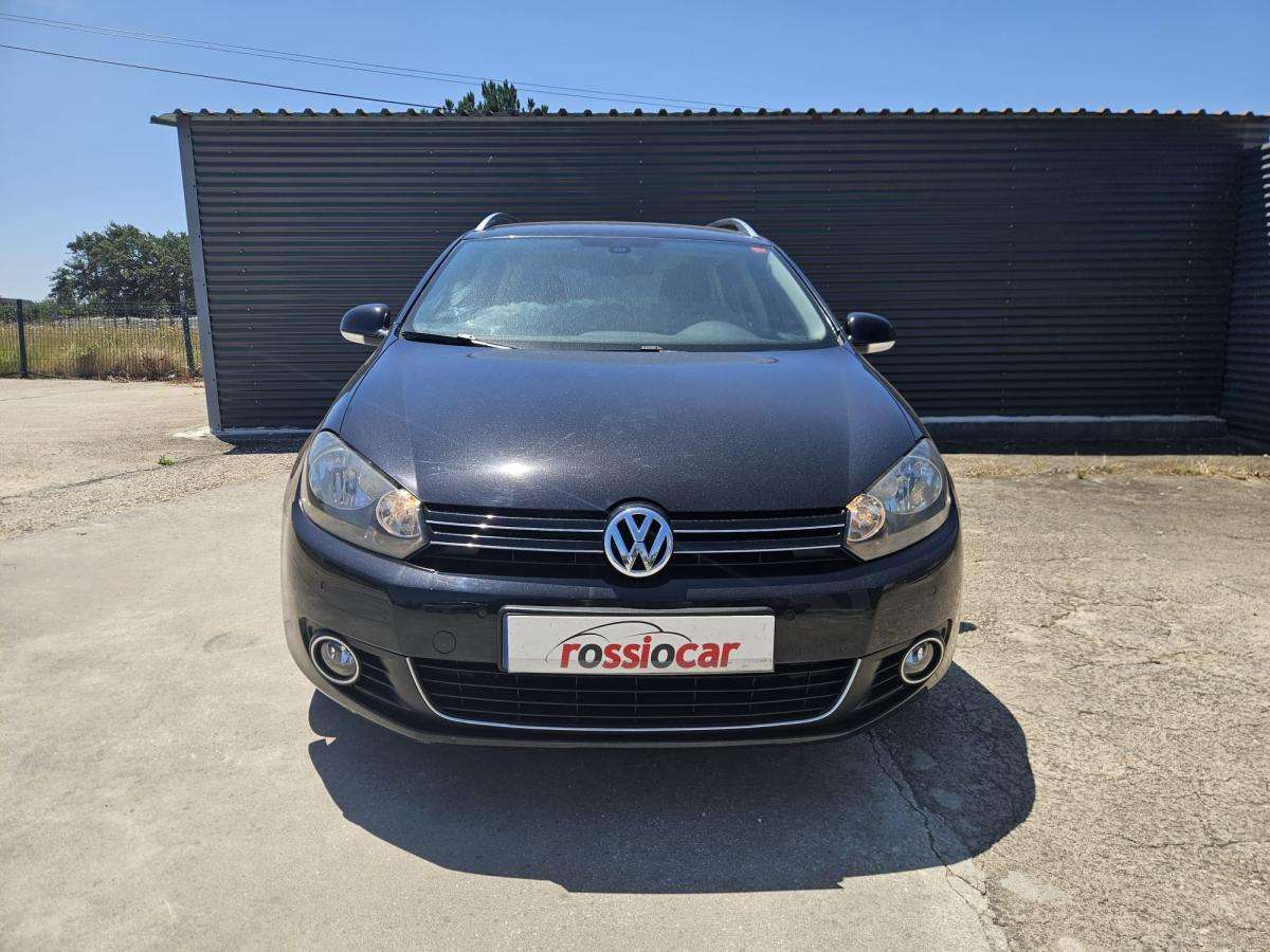 volkswagen-golf-variant-2011-diesel-1598cc