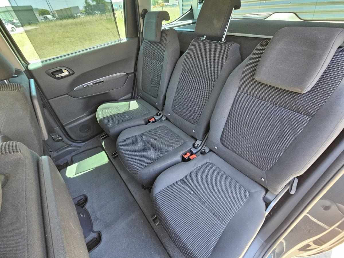 peugeot-5008-2016-diesel-1560cc