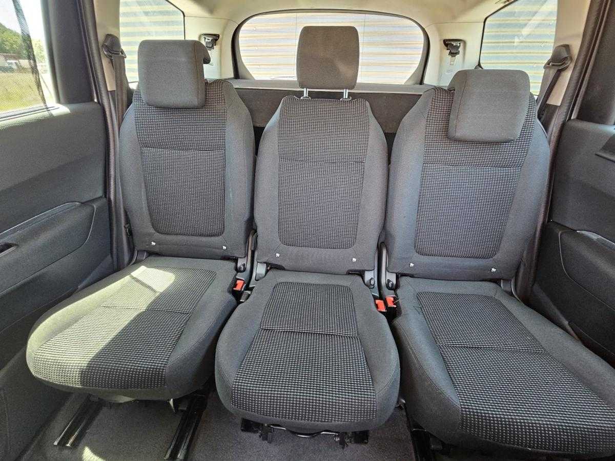 peugeot-5008-2016-diesel-1560cc