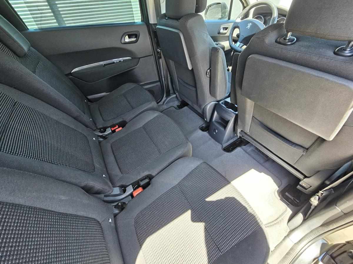 peugeot-5008-2016-diesel-1560cc