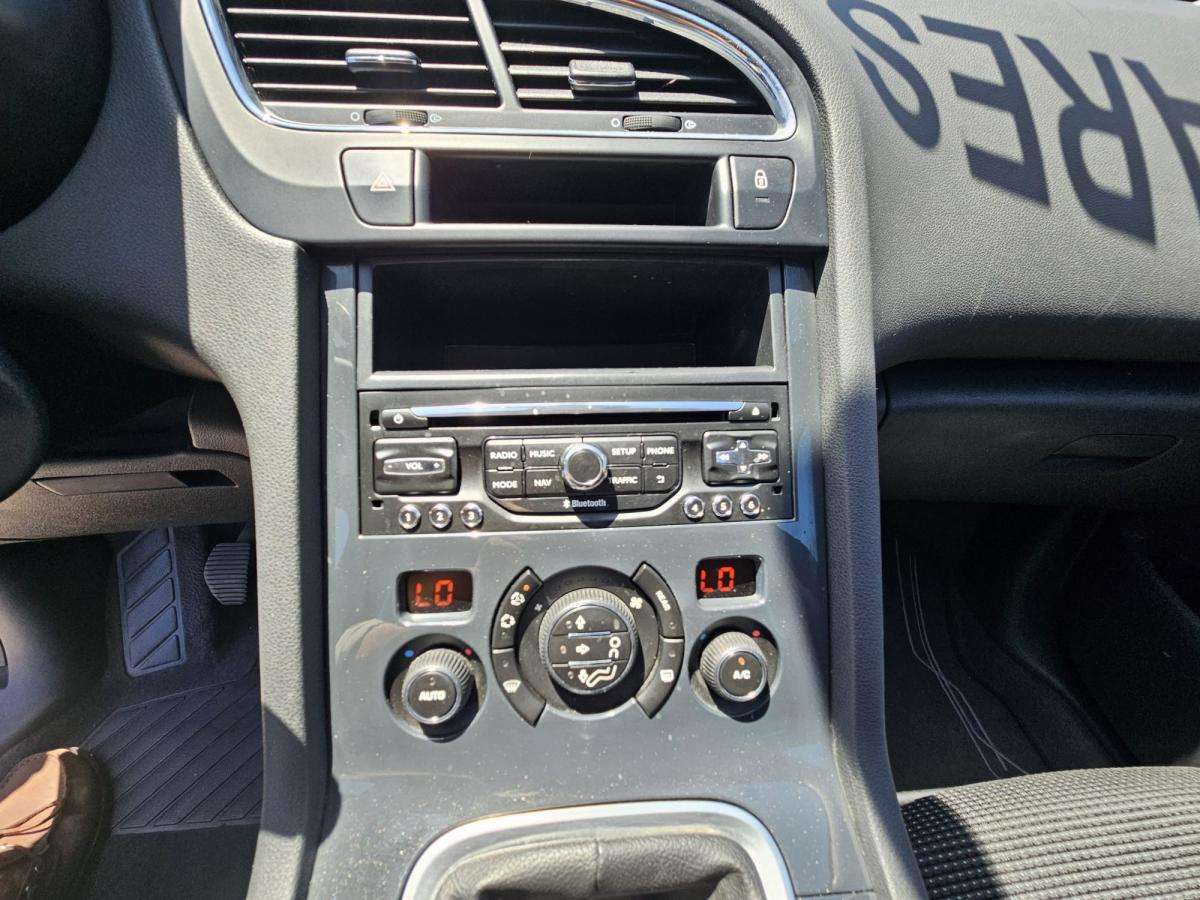 peugeot-5008-2016-diesel-1560cc