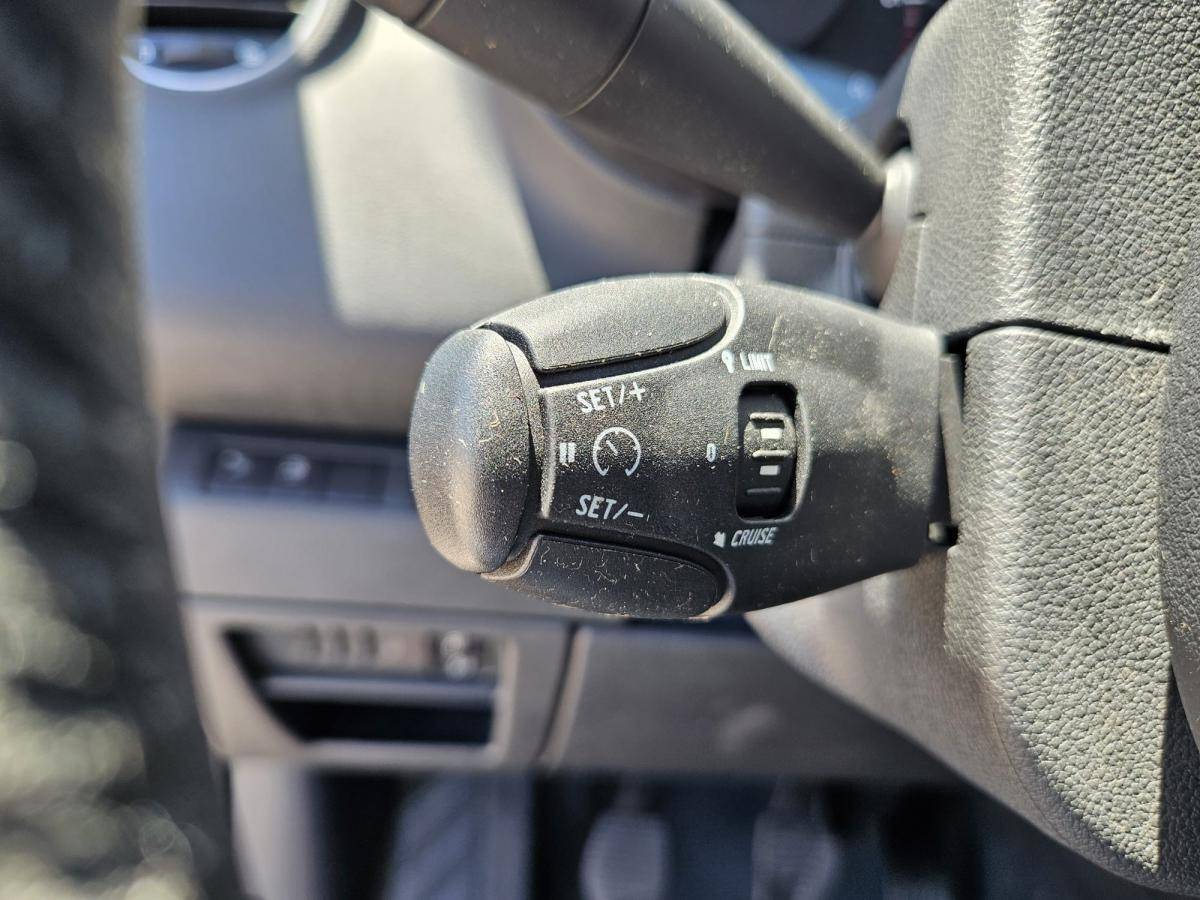 peugeot-5008-2016-diesel-1560cc