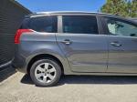 peugeot-5008-2016-diesel-1560cc