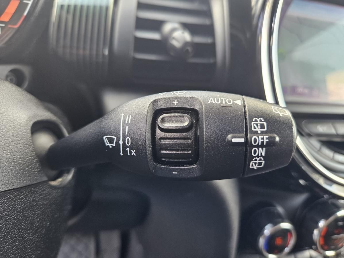 mini-cooper-2019-diesel-1496cc
