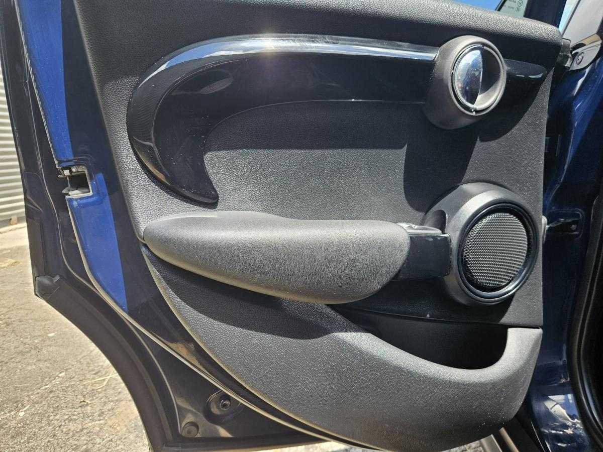 mini-cooper-2019-diesel-1496cc