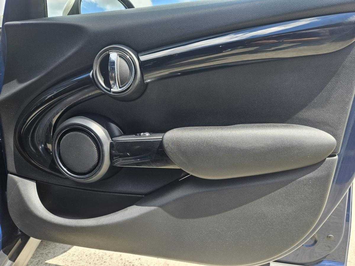 mini-cooper-2019-diesel-1496cc