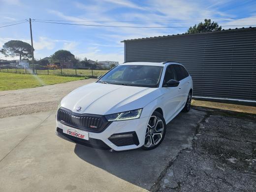 skoda-octavia-break-2021-hibrido-a-gasolina-1395cc