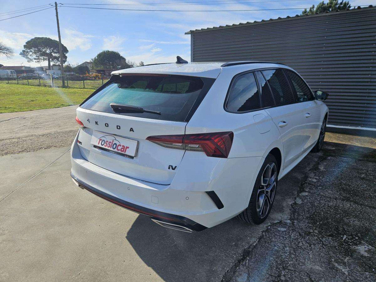 skoda-octavia-break-2021-hibrido-a-gasolina-1395cc