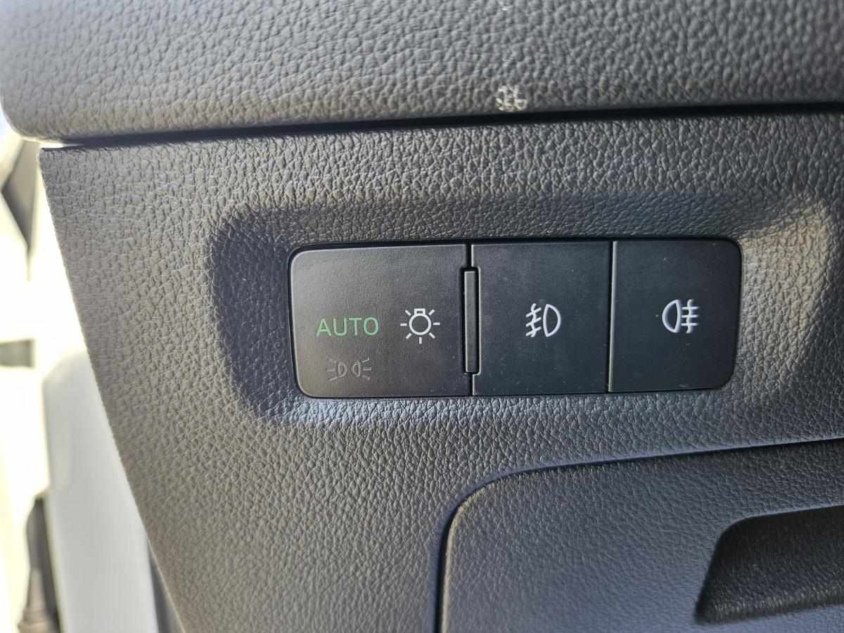 skoda-octavia-break-2021-hibrido-a-gasolina-1395cc