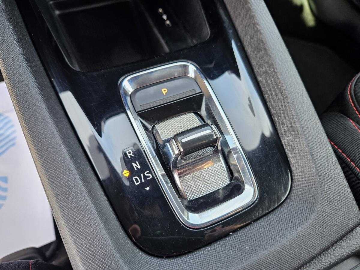 skoda-octavia-break-2021-hibrido-a-gasolina-1395cc