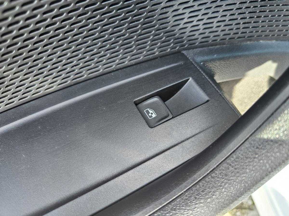 skoda-octavia-break-2021-hibrido-a-gasolina-1395cc