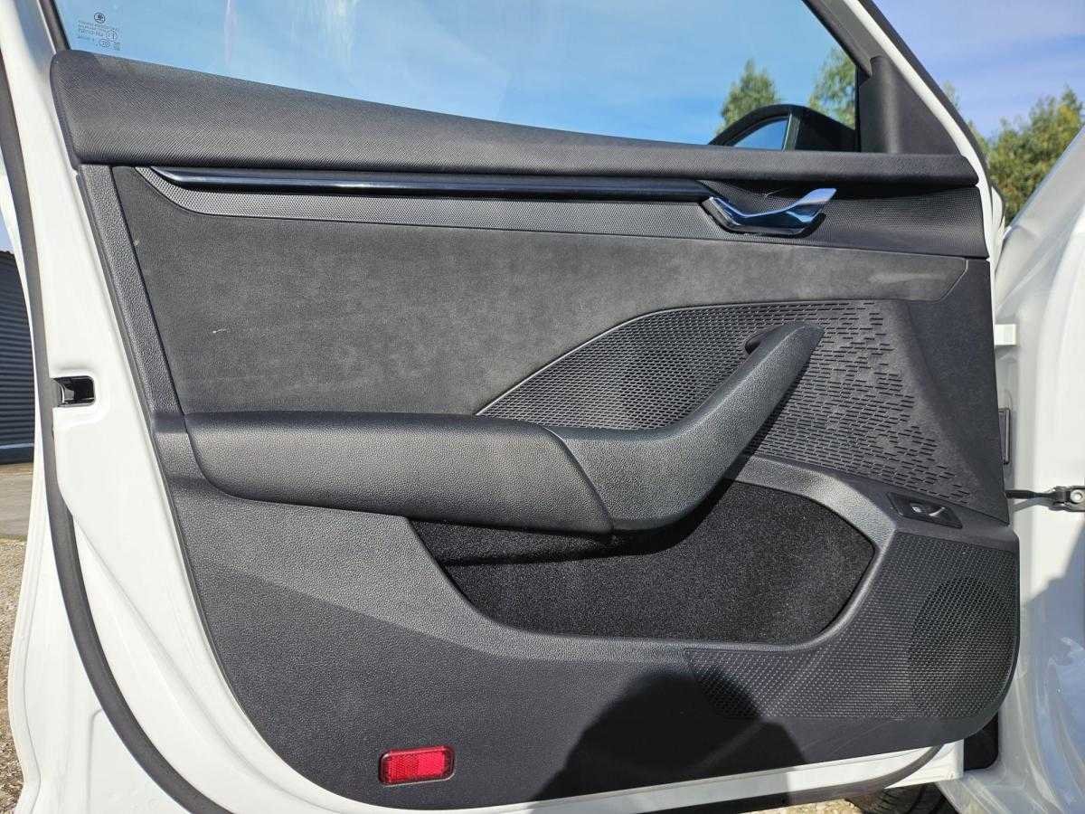 skoda-octavia-break-2021-hibrido-a-gasolina-1395cc