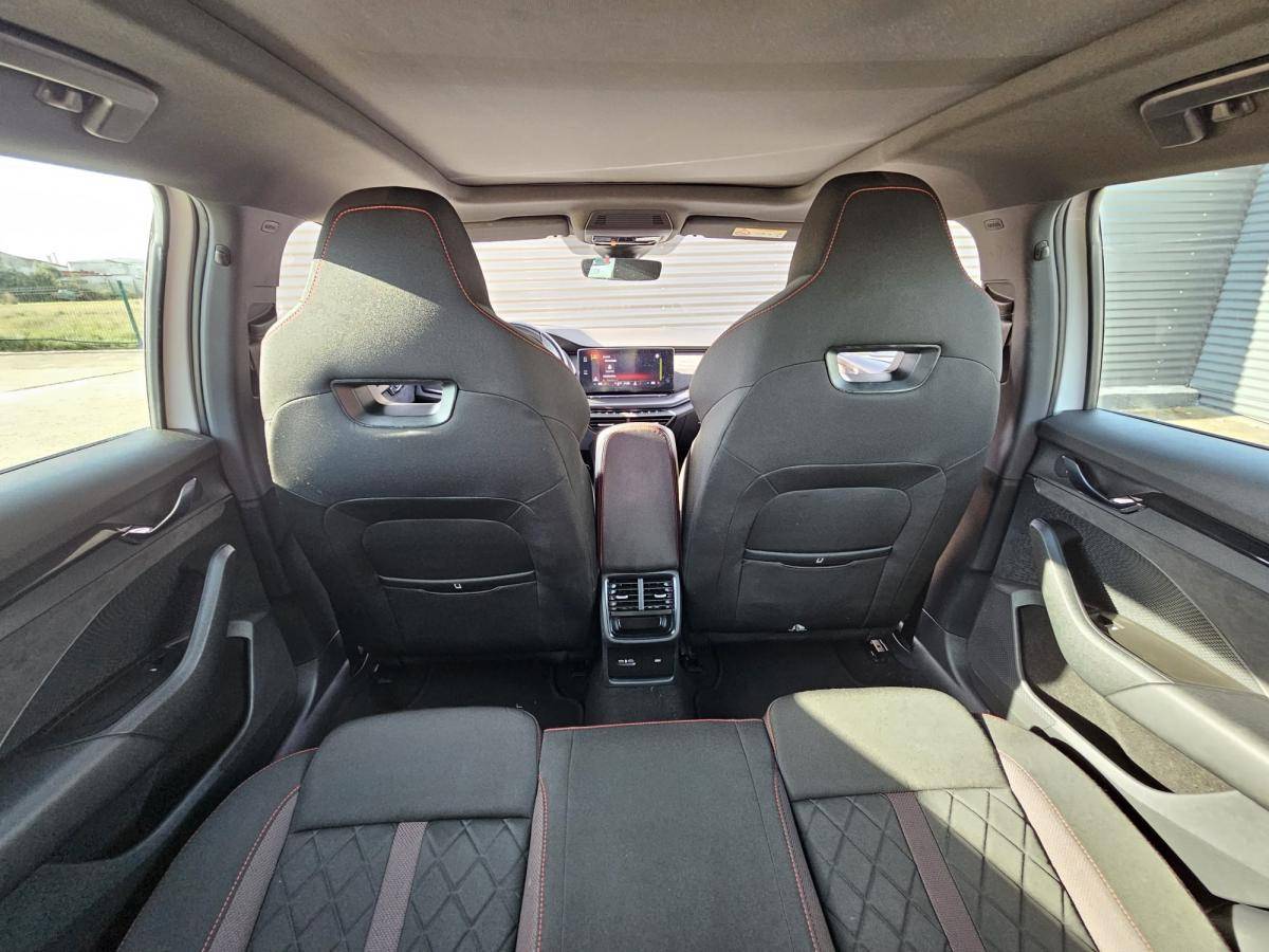 skoda-octavia-break-2021-hibrido-a-gasolina-1395cc