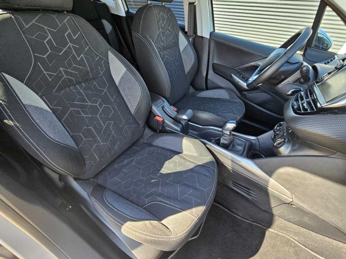 peugeot-2008-2017-diesel-1560cc