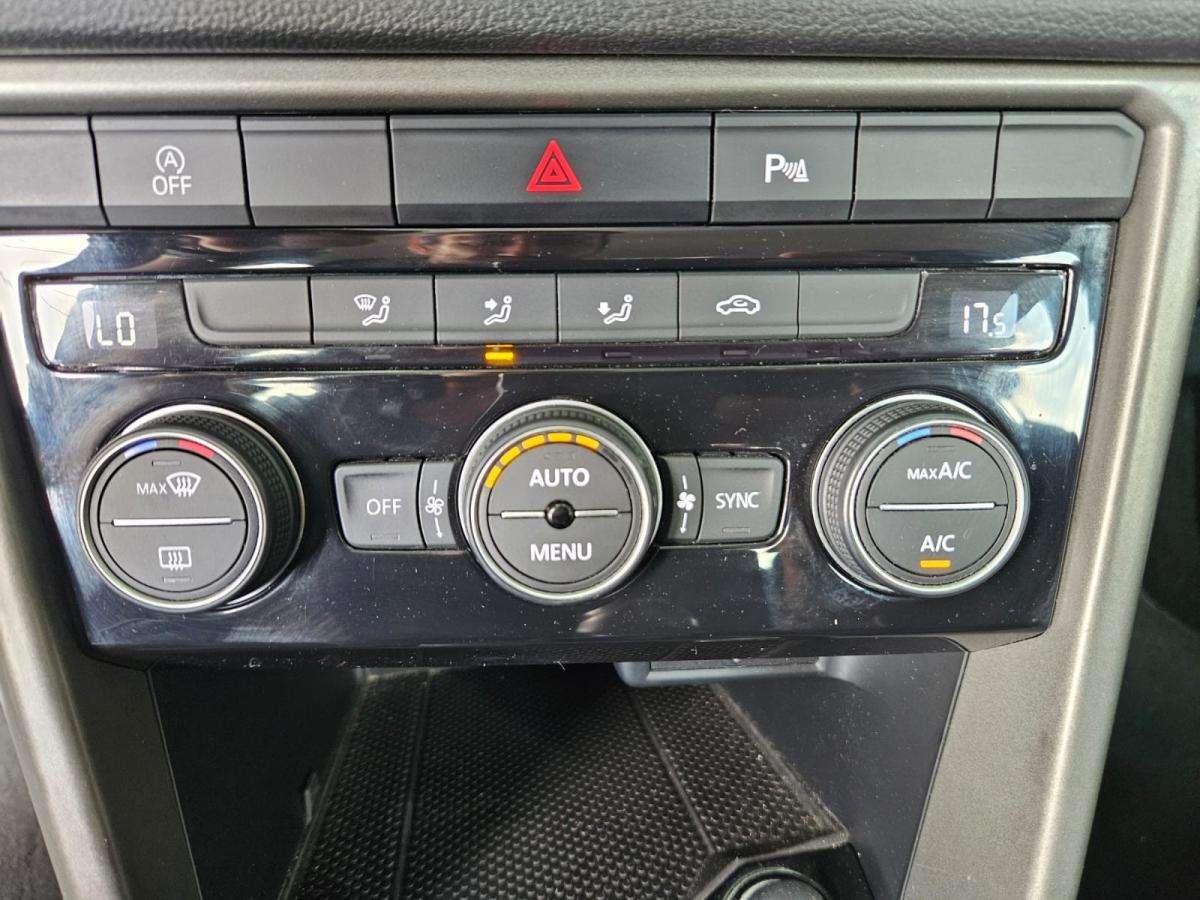 volkswagen-t-roc-2021-gasolina-999cc