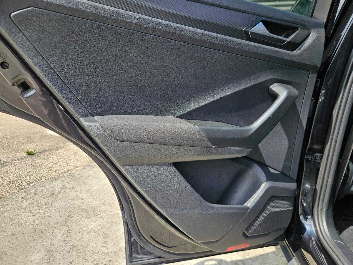 volkswagen-t-roc-2021-gasolina-999cc