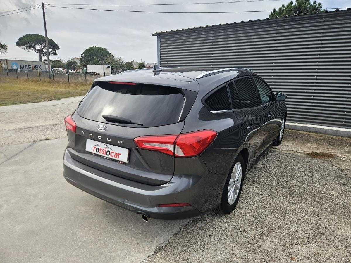 ford-focus-sw-2019-gasolina-998cc