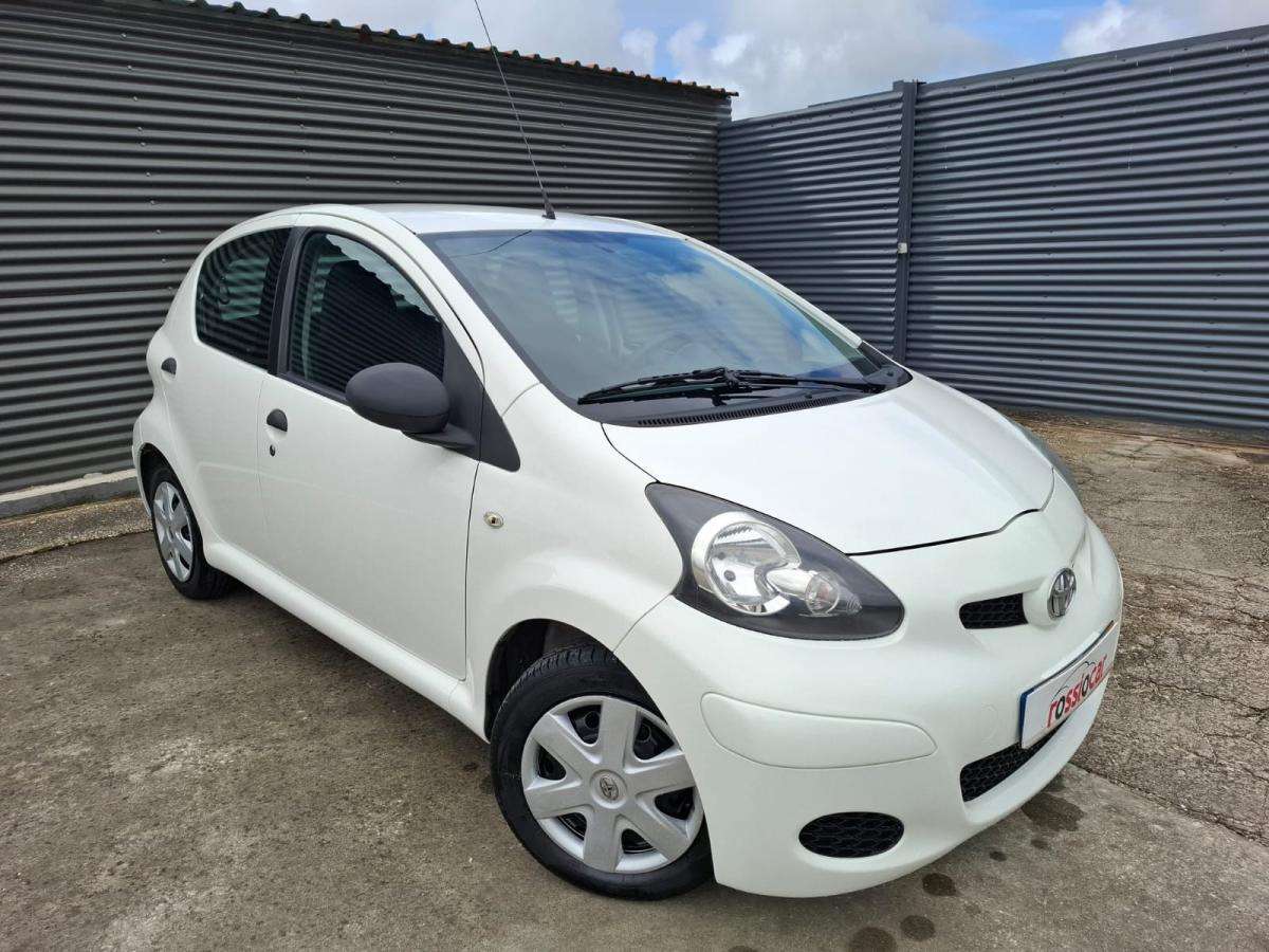 toyota-aygo-2011-gasolina-998cc