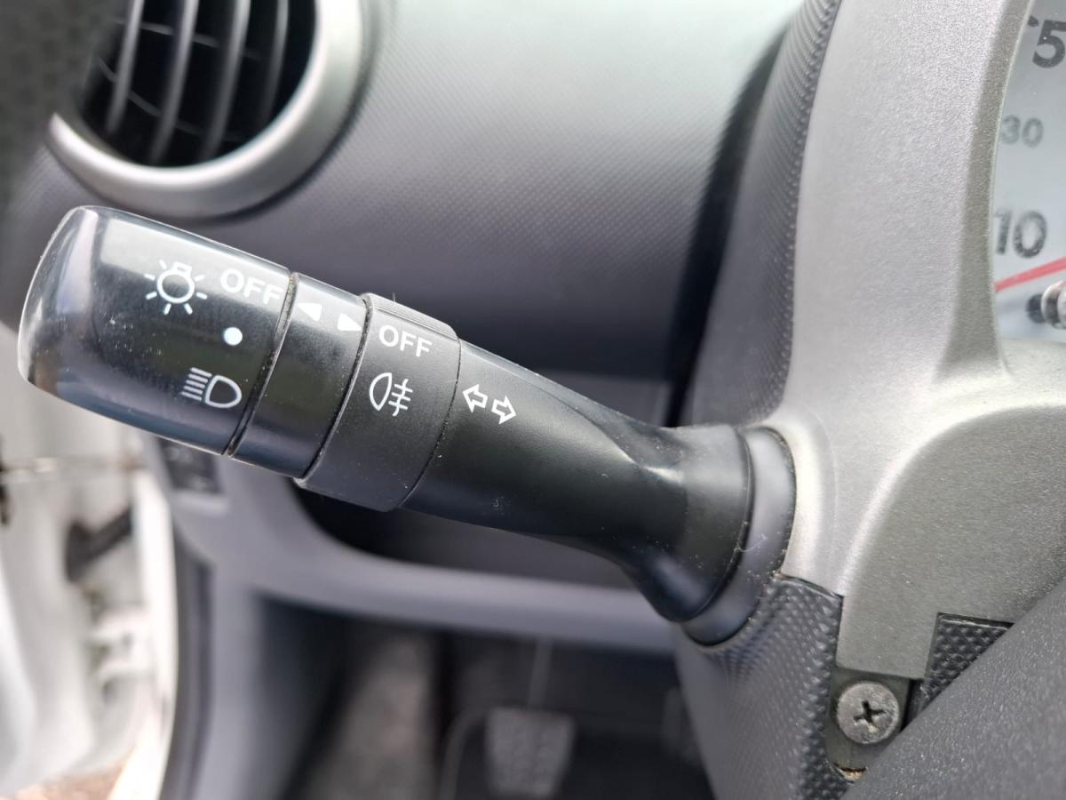 toyota-aygo-2011-gasolina-998cc