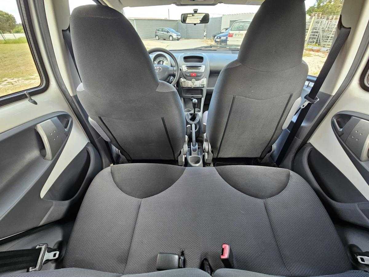 toyota-aygo-2011-gasolina-998cc