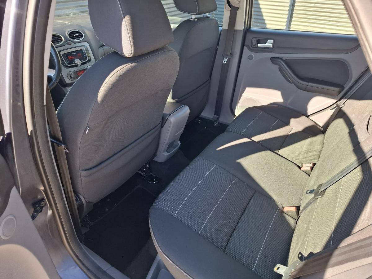 ford-focus-2010-diesel-1560cc