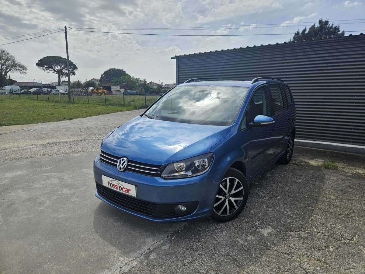 volkswagen-touran-2015-diesel-1598cc
