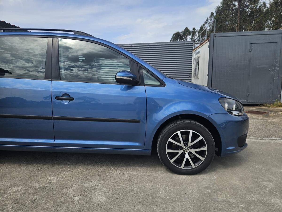 volkswagen-touran-2015-diesel-1598cc