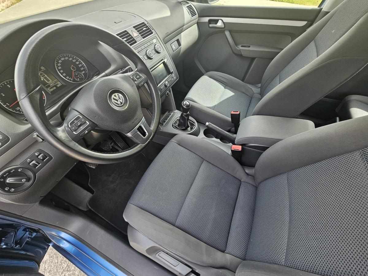 volkswagen-touran-2015-diesel-1598cc