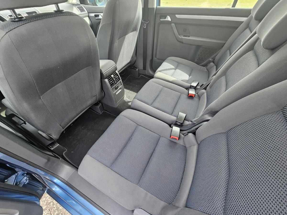 volkswagen-touran-2015-diesel-1598cc