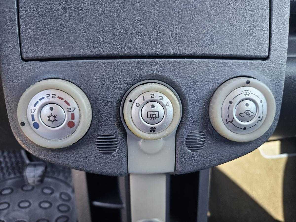 mitsubishi-colt-2006-gasolina-1124cc