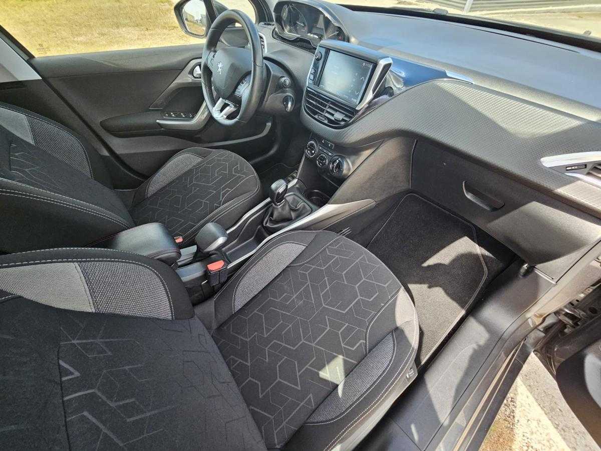 peugeot-2008-2019-gasolina-1199cc