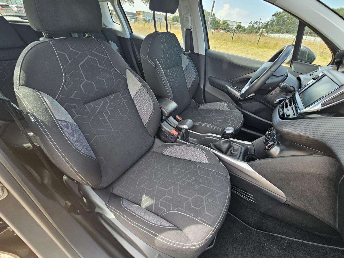 peugeot-2008-2019-gasolina-1199cc