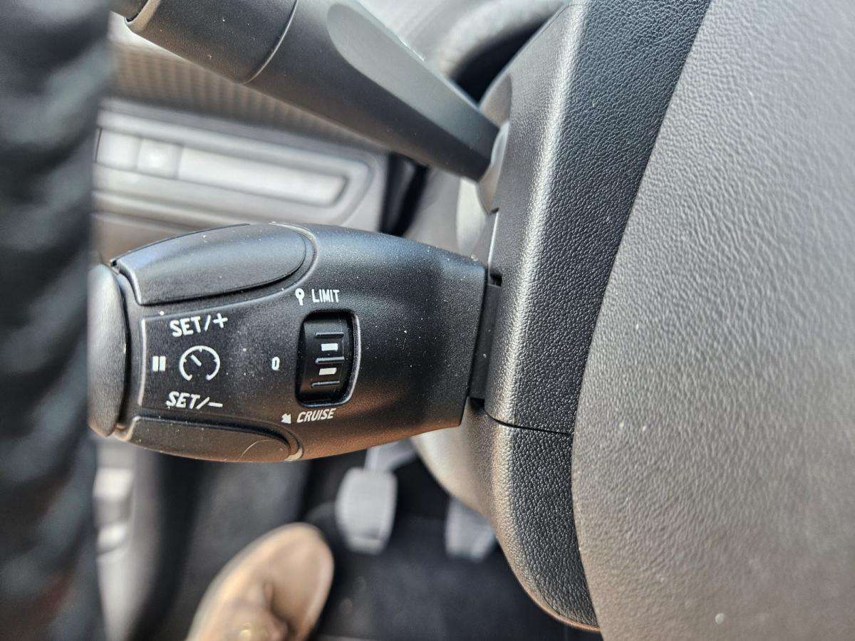 peugeot-2008-2019-gasolina-1199cc