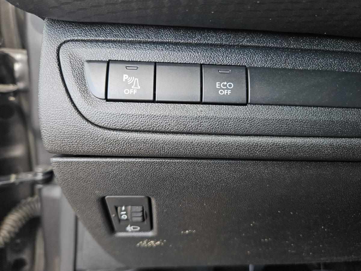 peugeot-2008-2019-gasolina-1199cc