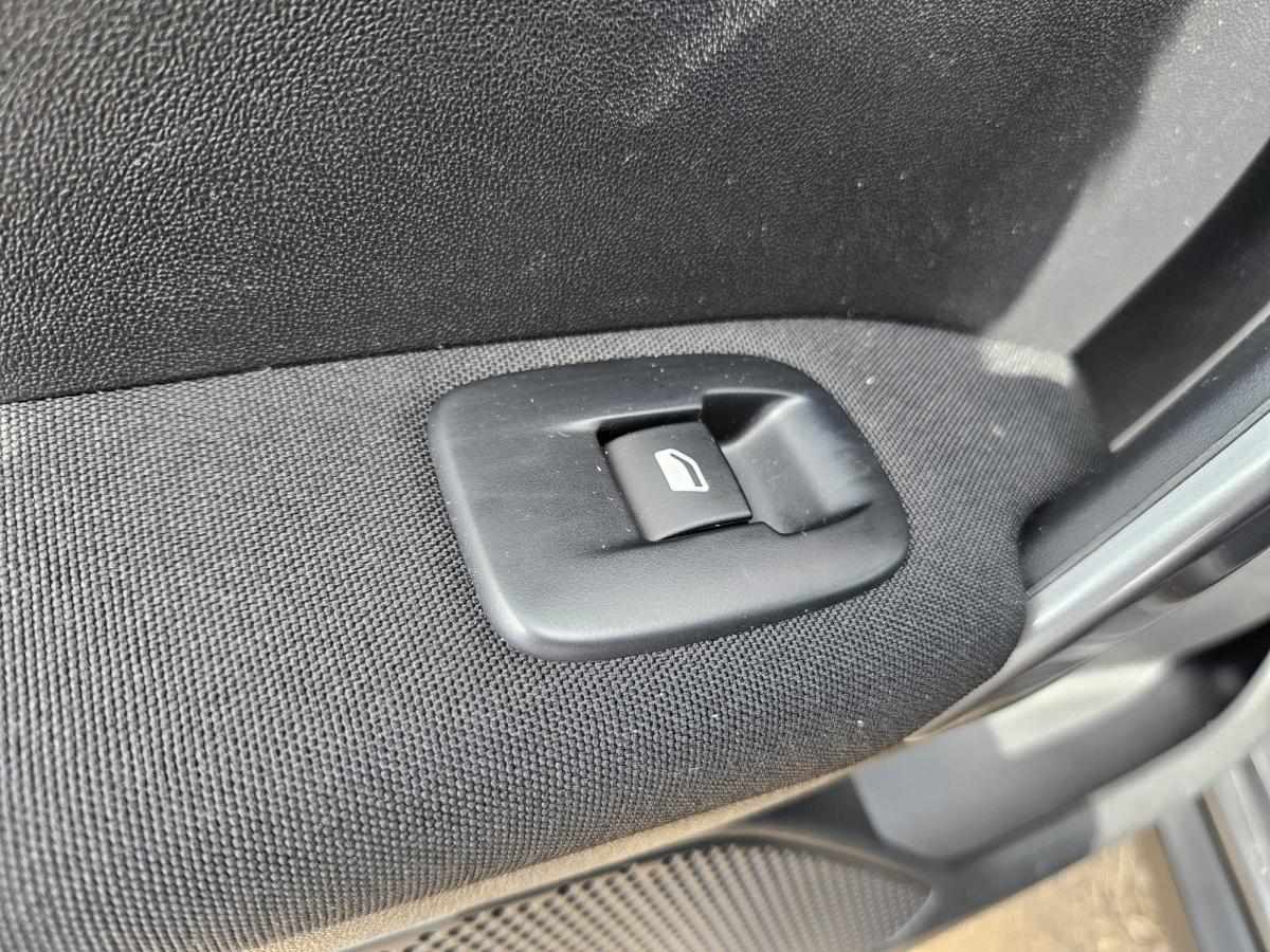 peugeot-2008-2019-gasolina-1199cc