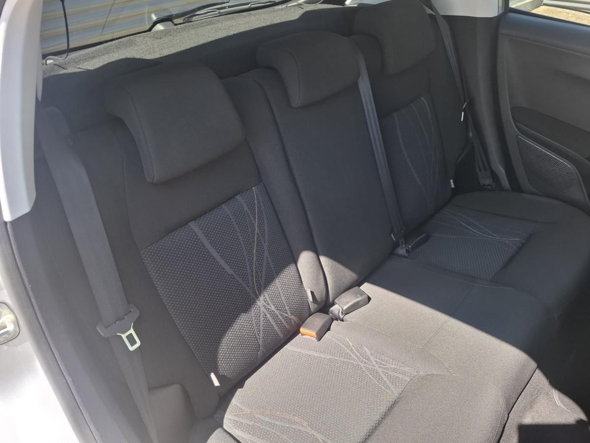 peugeot-208-2014-gasolina-1199cc