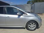 peugeot-208-2014-gasolina-1199cc