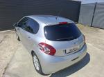 peugeot-208-2014-gasolina-1199cc