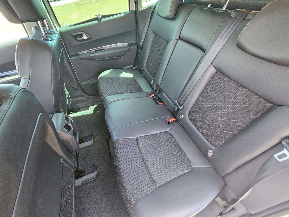 peugeot-3008-2015-diesel-1560cc