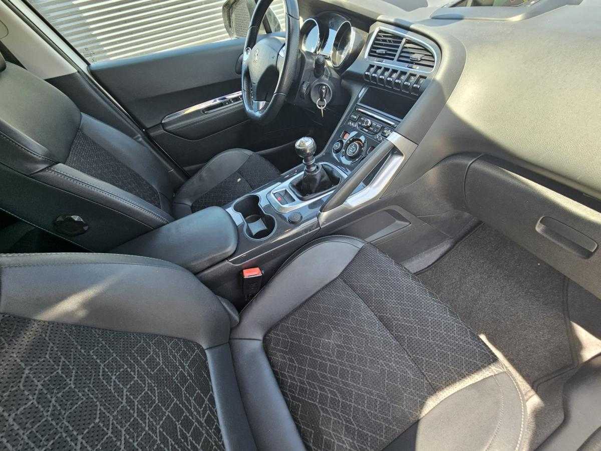 peugeot-3008-2015-diesel-1560cc