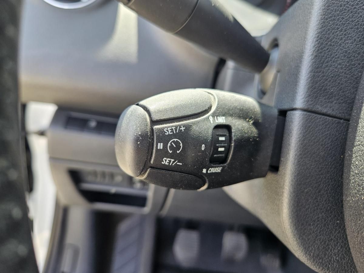 peugeot-3008-2015-diesel-1560cc