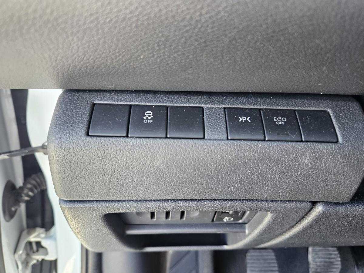 peugeot-3008-2015-diesel-1560cc